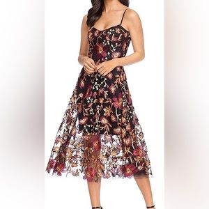 Dress the Population Uma Floral Embroidered Fit & Flare Dress Size:Medium